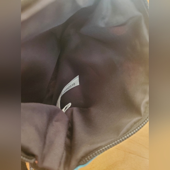 Disney Loungefly Lilo And Stitch Tropical Passport Crossbody Purse Bag - Picture 6 of 7